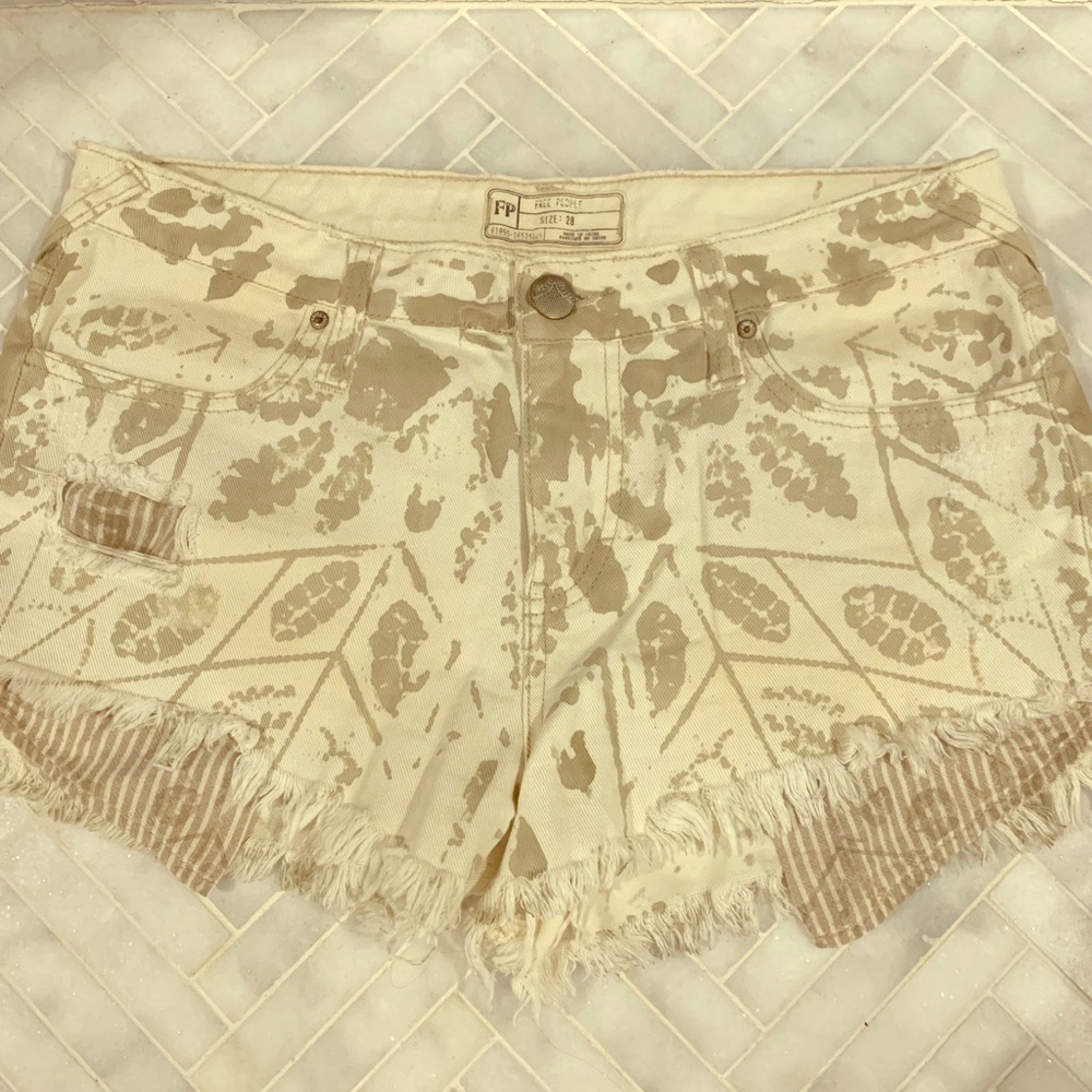 Free people Shorts 28